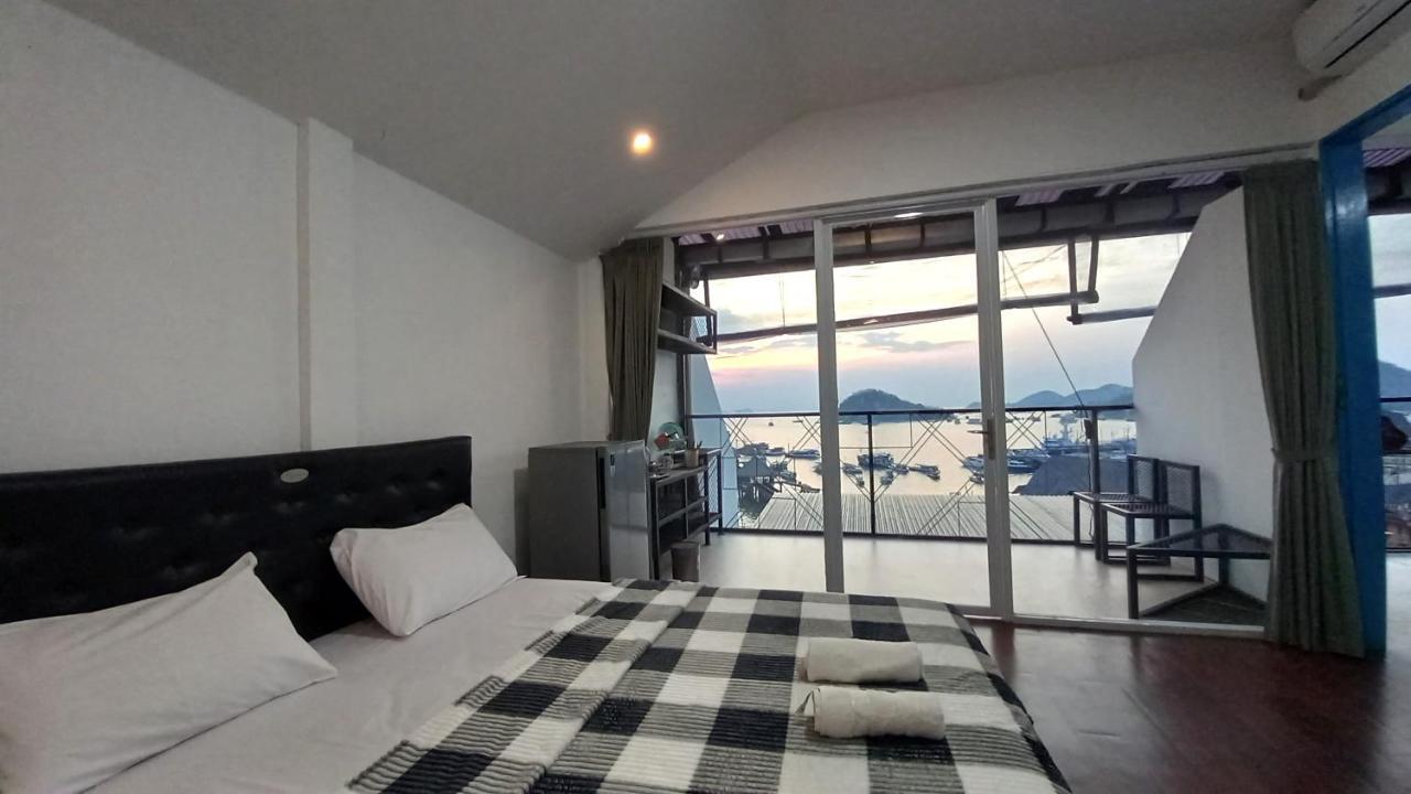 Dc Hotel & Hostel Labuan Bajo Exterior foto
